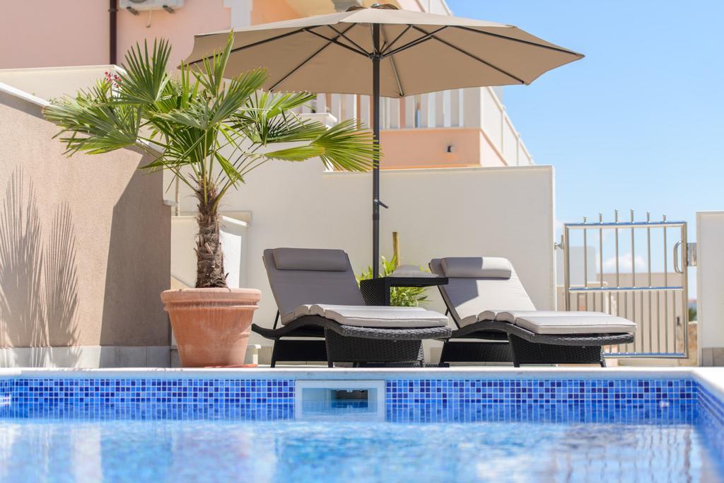 Apartments Villa Atlantis Trogir Dış mekan fotoğraf